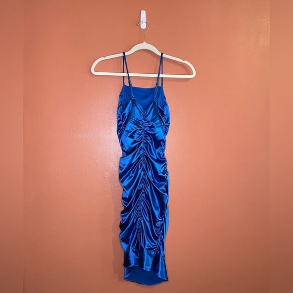 David’s Bridal Jules and Cleo Ruched Stretch Satin Mini Dress Womens Size 0 - Picture 7 of 11